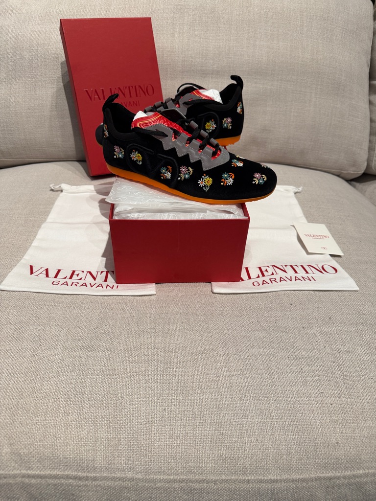 Valentino Black Sneakers With Orange Sole And Floral Embroidery New With Tags